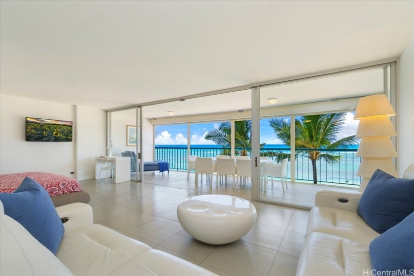 This 1-bedroom unit has been upgraded with a new kitchen - Beach Condo for sale in Honolulu, Hawaii on Beachhouse.com
