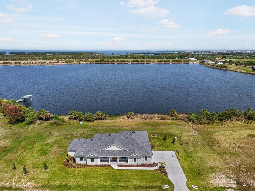 PRICED TO SELL. No Flood Zone! This newly built home is turn key - Beach Home for sale in Ruskin, Florida on Beachhouse.com