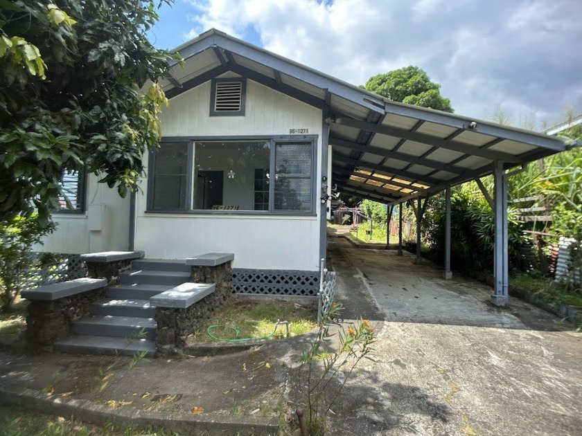 Welcome to this charming plantation home in the heart of Pahala - Beach Home for sale in Pahala, Hawaii on Beachhouse.com