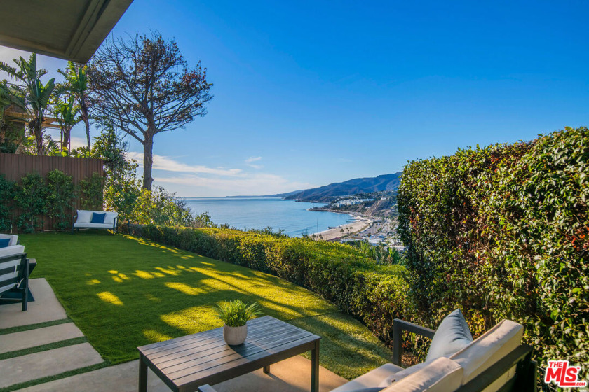 Location + views = perfection!  Located in the Palisades bluffs - Beach Home for sale in Pacific Palisades, California on Beachhouse.com