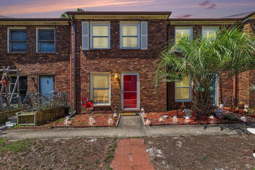 Welcome to this charming 2-bedroom, 1 full bath, 1 half bath - Beach Condo for sale in North Myrtle Beach, South Carolina on Beachhouse.com