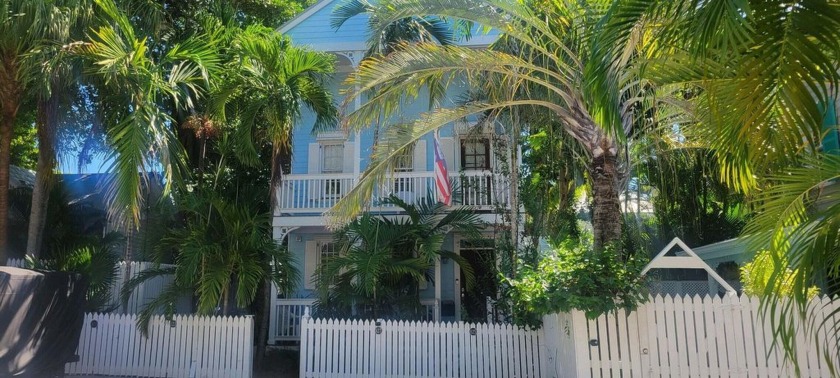 Perfect location in Old Town, only 1 block from Duval Street and - Beach Home for sale in Key West, Florida on Beachhouse.com