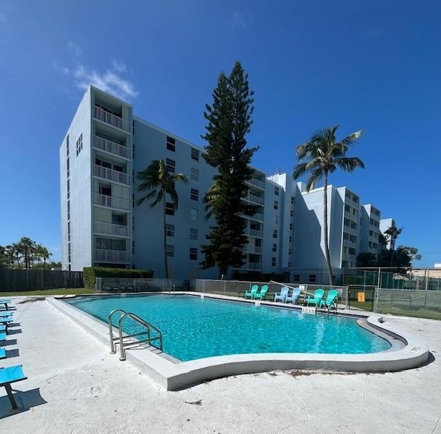 Don't miss this opportunity!  This is the lowest priced 1 - Beach Condo for sale in Key West, Florida on Beachhouse.com