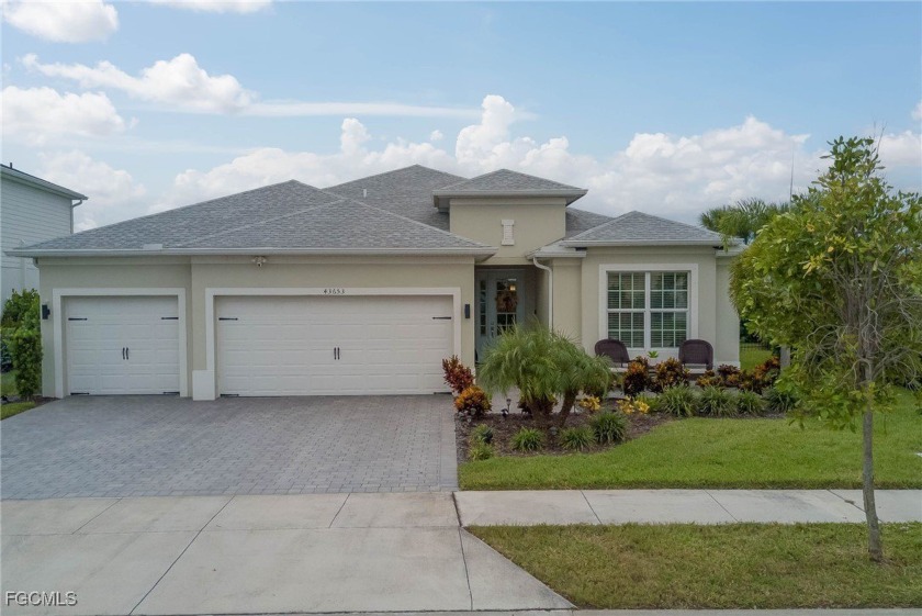 Price Reduced to $535,000! Fully Fenced Yard - Walk to School - - Beach Home for sale in Punta Gorda, Florida on Beachhouse.com