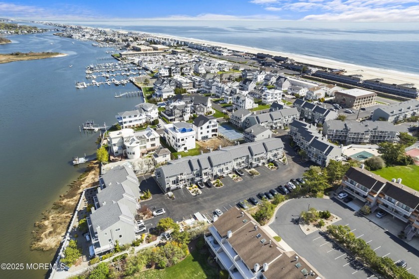 ELEGANCE AT ISLAND VIEW IN SEA BRIGHT w/ PRIVATE BEACH ACCESS!

 - Beach Condo for sale in Sea Bright, New Jersey on Beachhouse.com