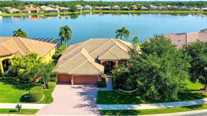 Welcome to the exclusive gated River Place and this beautifully - Beach Home for sale in Bradenton, Florida on Beachhouse.com