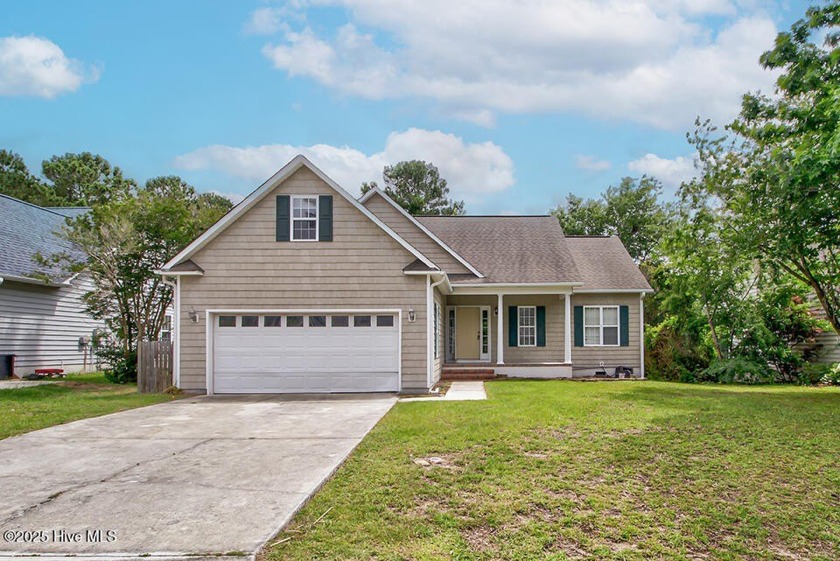 VA Assumable loan! Discover this beautifully maintained - Beach Home for sale in Hampstead, North Carolina on Beachhouse.com