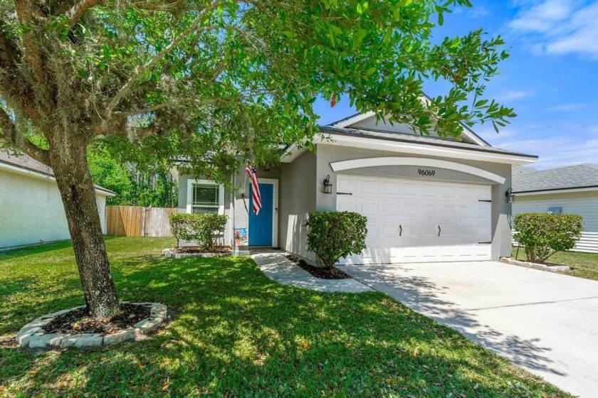 Immaculate 3-Bedroom Home on Premium Lot with Scenic Views in - Beach Home for sale in Yulee, Florida on Beachhouse.com
