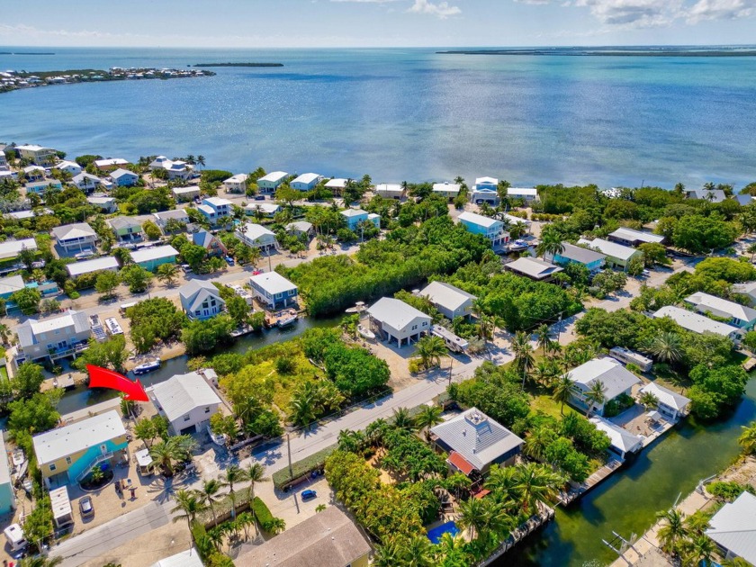 Coastal Paradise: 2-Bedroom, 2-Bath Canal-Front Home with Direct - Beach Home for sale in Cudjoe Key, Florida on Beachhouse.com