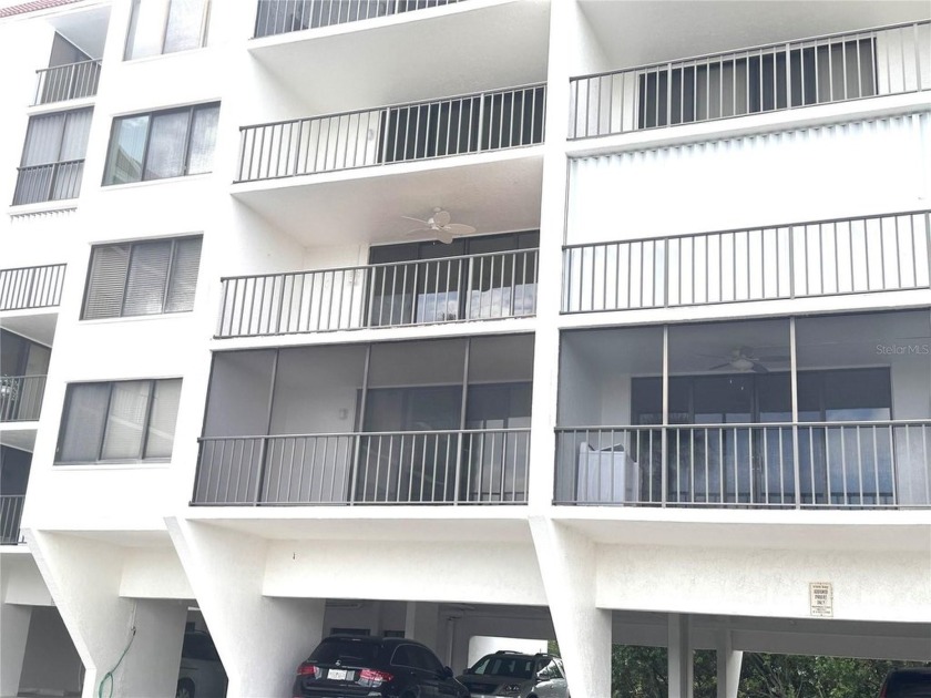 Beautiful Updated 2 bed/2 bath condo on 3rd FLOOR in Indian - Beach Condo for sale in Indian Shores, Florida on Beachhouse.com