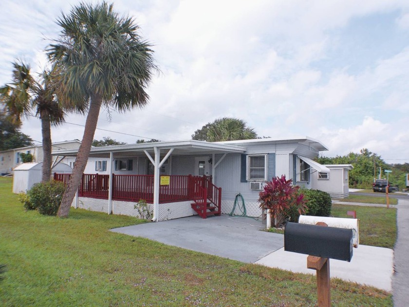 Discover this delightful 2-bedroom, 1-bath home featuring a huge - Beach Home for sale in Sebastian, Florida on Beachhouse.com