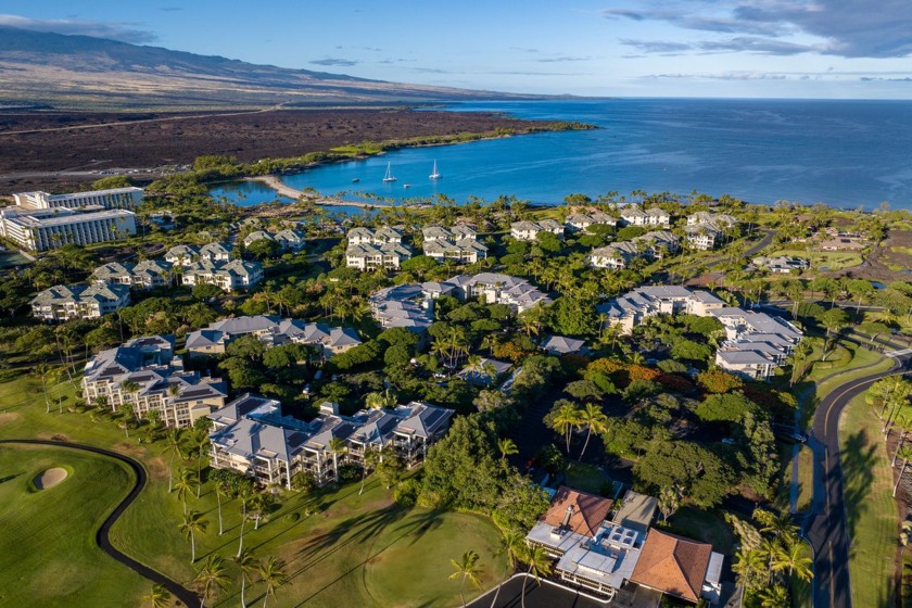 EXPERIENCE LUXURY LIVING IN THIS PENTHOUSE CONDO located in the - Beach Condo for sale in Waikoloa, Hawaii on Beachhouse.com