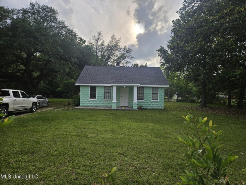 Charming Home Surrounded by Nature Trails and Mature HardwoodsIf - Beach Home for sale in Long Beach, Mississippi on Beachhouse.com