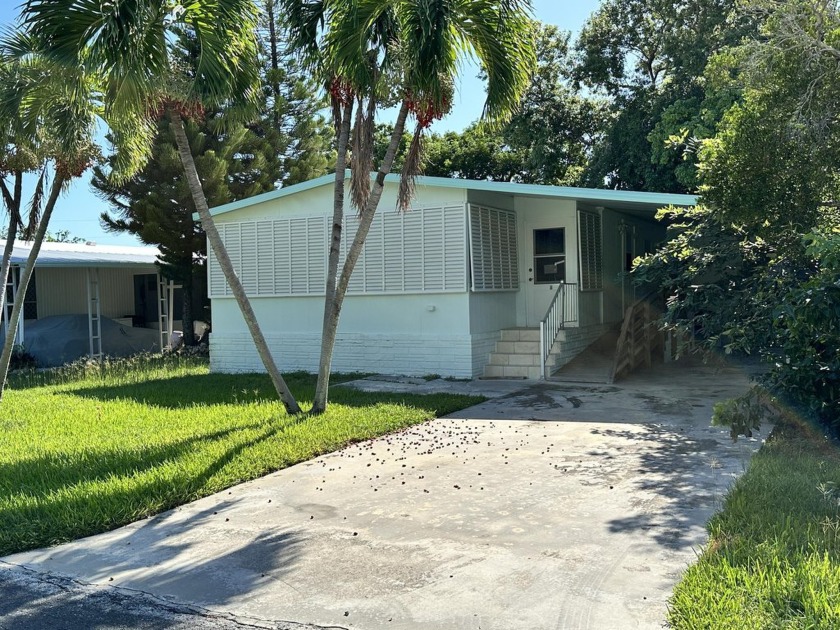 Escape to the tranquil Silver Shores of Key Largo with this - Beach Home for sale in Key Largo, Florida on Beachhouse.com