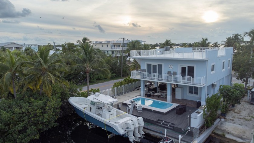 This stylist distinctive remodeled as of  1/24, 2nd floor - Beach Home for sale in Key Largo, Florida on Beachhouse.com