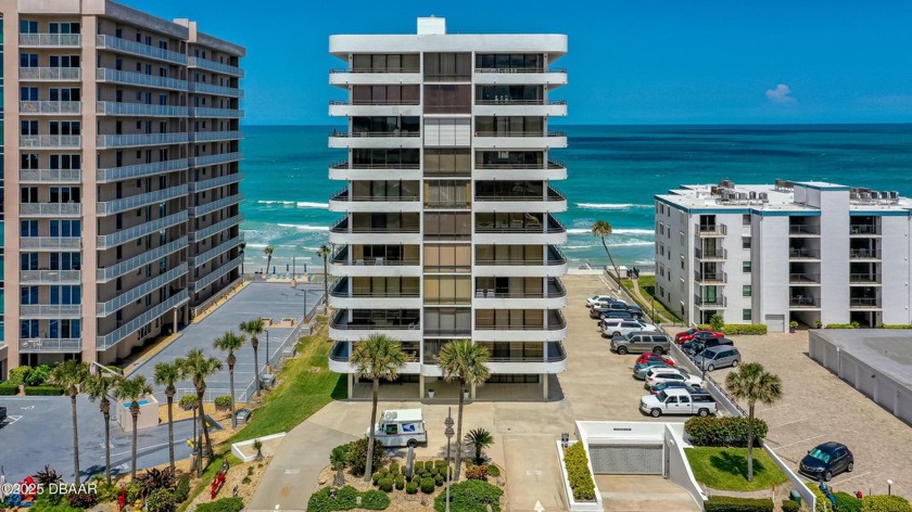 Welcome to paradise! This exquisite top-floor residence features - Beach Condo for sale in Daytona Beach Shores, Florida on Beachhouse.com