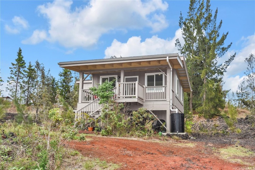 Property offered through USAHomeBids. Welcome to your private - Beach Home for sale in Ocean View, Hawaii on Beachhouse.com