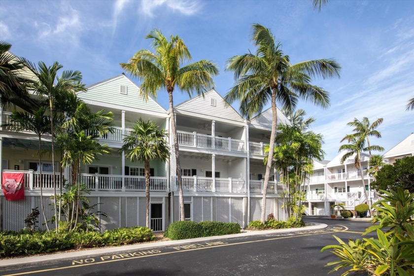 Welcome to your dream townhome - a spacious and stylish - Beach Townhome/Townhouse for sale in Key West, Florida on Beachhouse.com