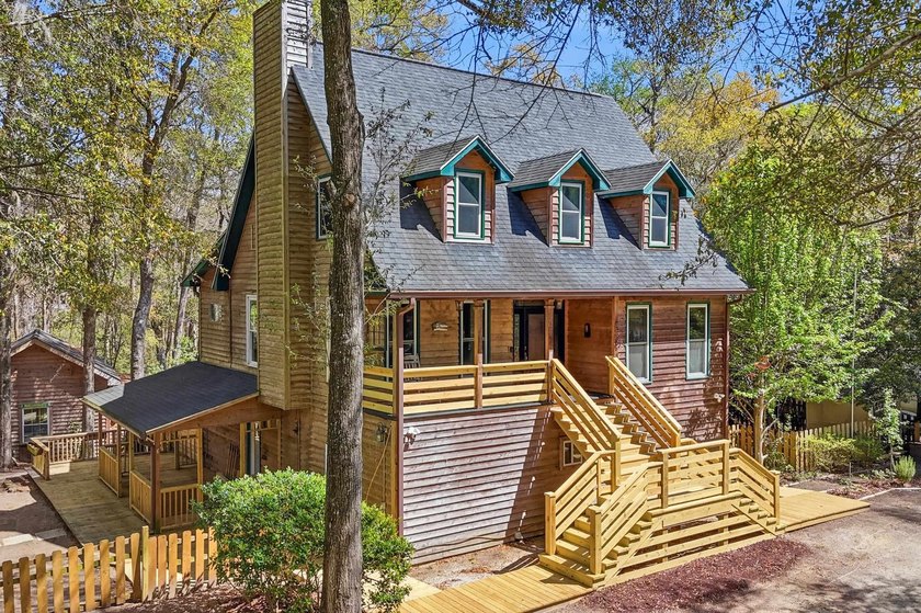 Unique Pawleys home with an 'at the mountains' vibe but only a - Beach Home for sale in Pawleys Island, South Carolina on Beachhouse.com