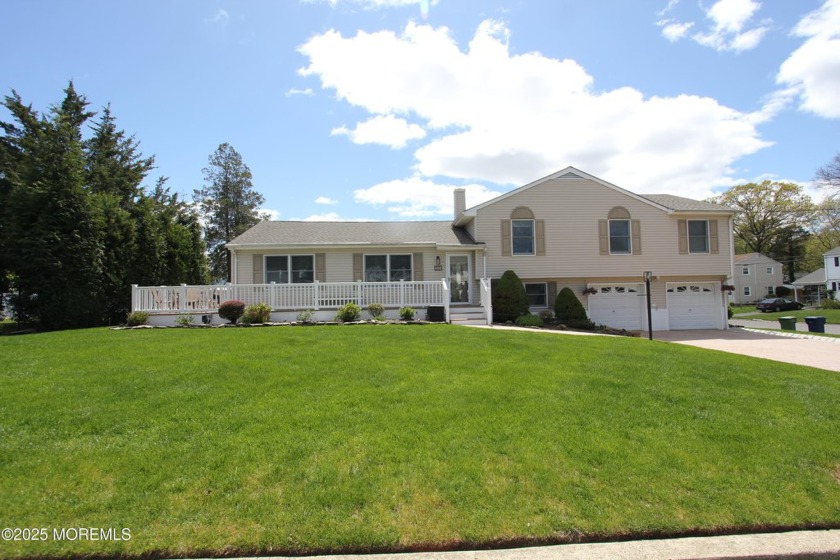 Pristine Split Level home in a quiet cut-de-sac neighborhood 10 - Beach Home for sale in Neptune, New Jersey on Beachhouse.com