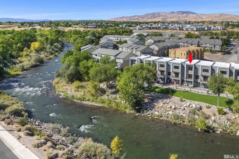 The only new luxury townhouse for sale. Contact the listing - Beach Townhome/Townhouse for sale in Reno, Nevada on Beachhouse.com