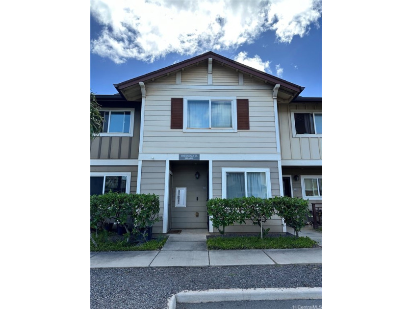 This well maintained 2 bedrooms and 2 and half bath home in the - Beach Condo for sale in Kapolei, Hawaii on Beachhouse.com