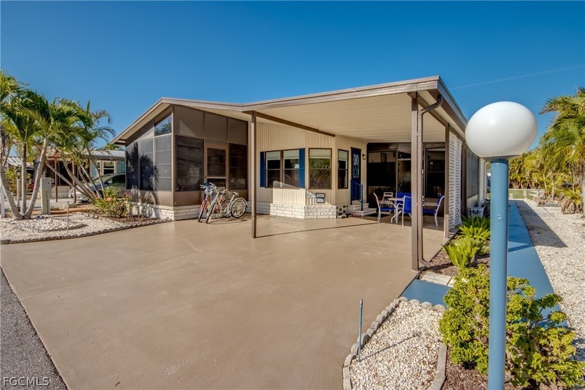 Welcome to island living in the highly sought-after Pine Island - Beach Home for sale in St. James City, Florida on Beachhouse.com