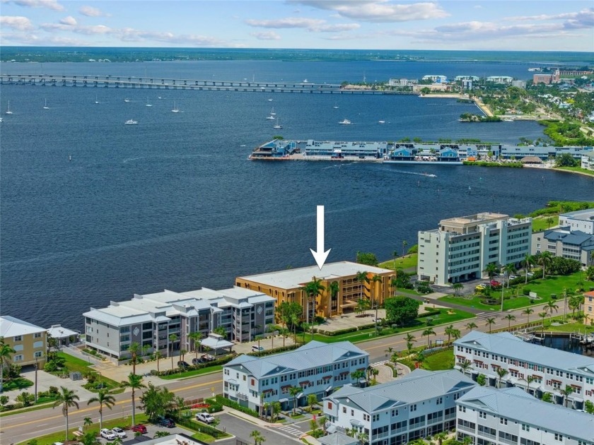 HARBORFRONT, PRICED TO SELL 2 BEDROOM PLUS DEN, 2 BATH - Beach Condo for sale in Punta Gorda, Florida on Beachhouse.com