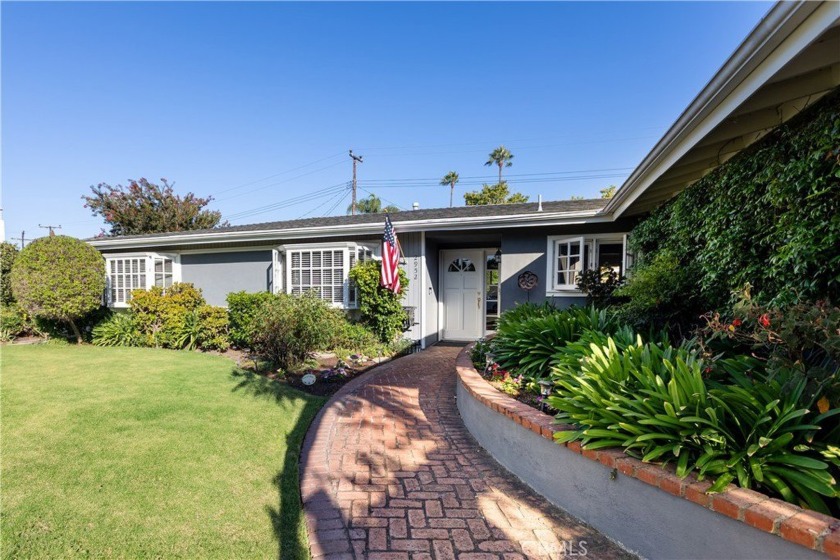 Welcome to 2952 Pemba Drive, a gem nestled in one of Costa - Beach Home for sale in Costa Mesa, California on Beachhouse.com
