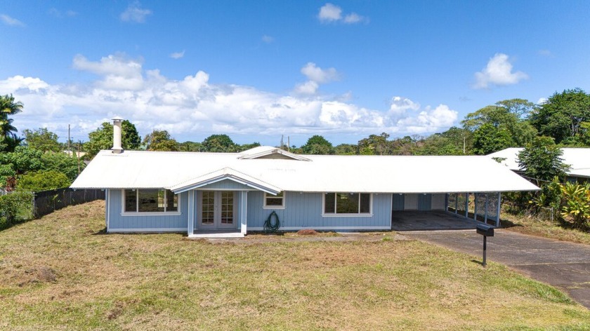 **LOCATION! LOCATION! - Beach Home for sale in Hilo, Hawaii on Beachhouse.com
