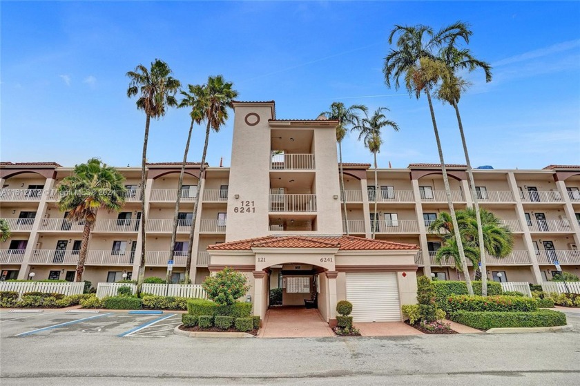 Beautifully remodeled 2 bedroom, 2 bathroom condo at Huntington - Beach Condo for sale in Delray Beach, Florida on Beachhouse.com