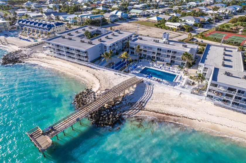 Top floor condo with unobstructed ocean views in the Key Colony - Beach Condo for sale in Key Colony Beach, Florida on Beachhouse.com