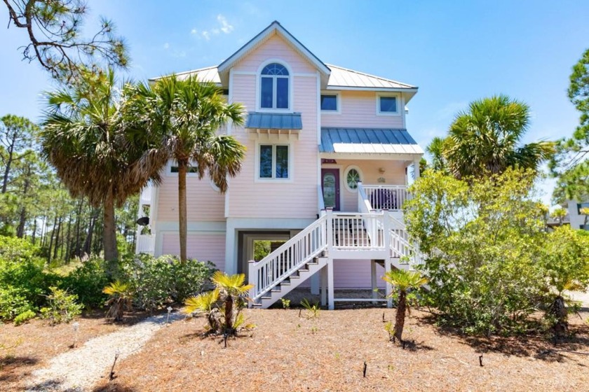Bright and cheerful custom home in the Saint George Plantation - Beach Home for sale in St. George Island, Florida on Beachhouse.com