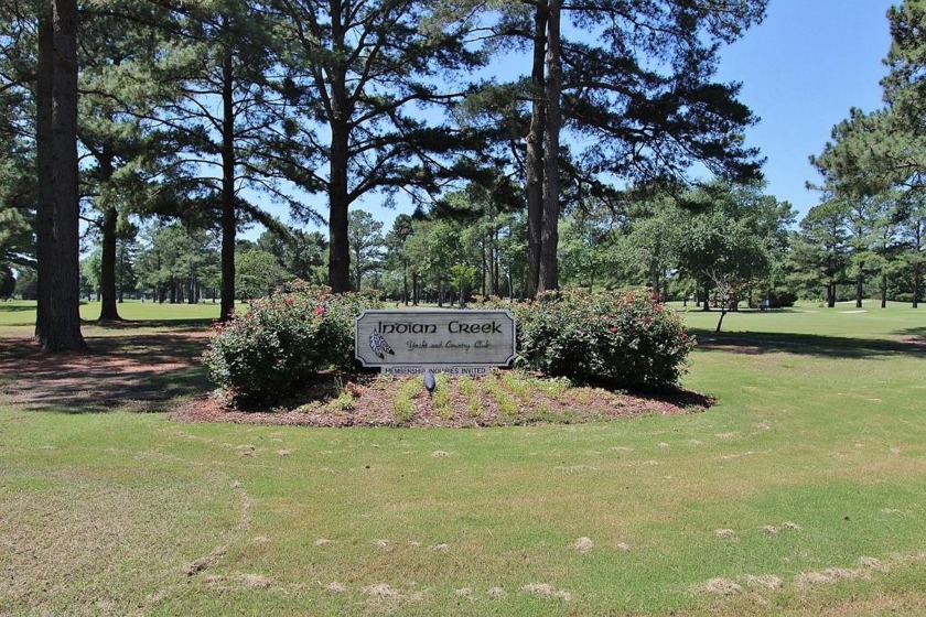 This lot is located in the fantastic community of Indian Creek - Beach Lot for sale in Kilmarnock, Virginia on Beachhouse.com