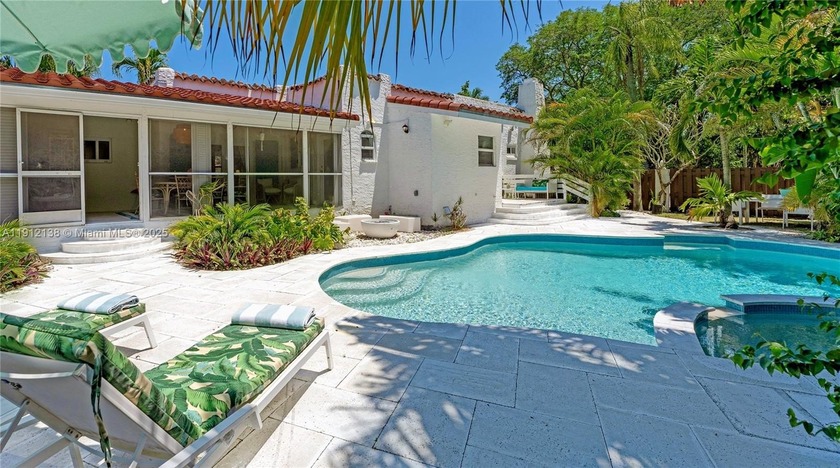 Step into this designer-remodeled SMART home that blends modern - Beach Home for sale in Hollywood, Florida on Beachhouse.com