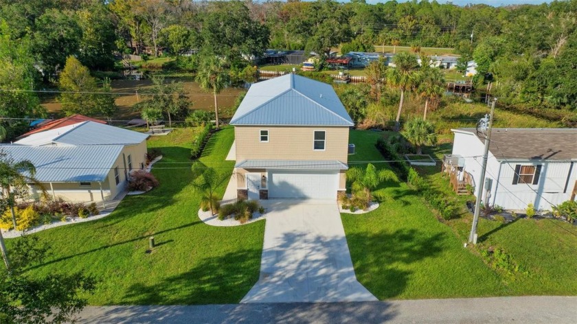 NO FLOODING EVER!!! Your Dream NEW CONSTRUCTION Waterfront Home - Beach Home for sale in Weeki Wachee, Florida on Beachhouse.com