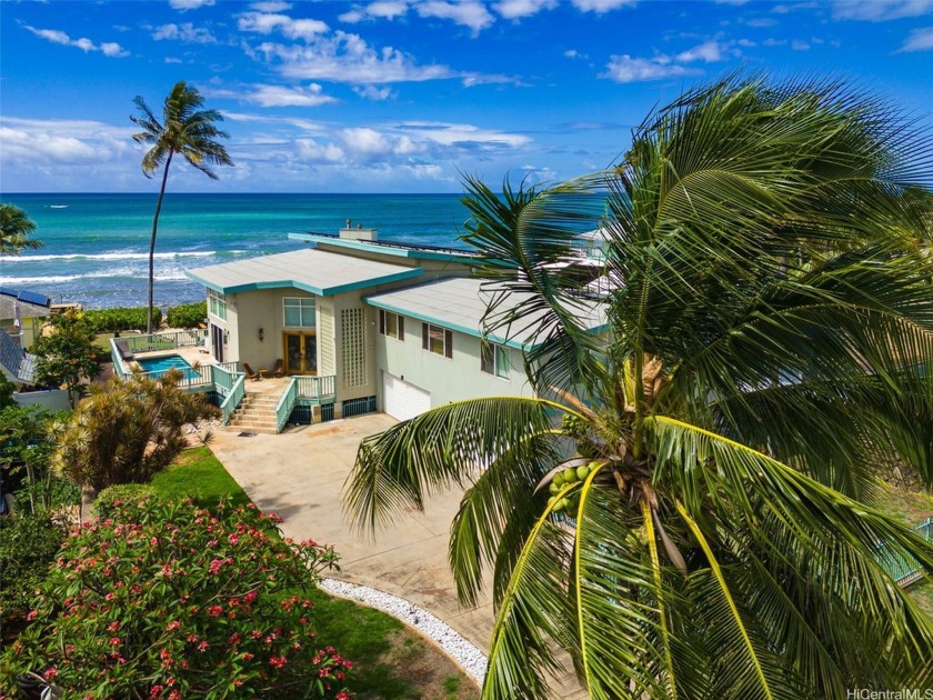 Hidden Beachfront Gem located at end of a cul-de-sac, enter - Beach Home for sale in Ewa Beach, Hawaii on Beachhouse.com