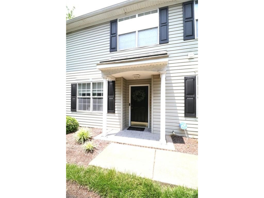 Immaculate two-bedroom, two bath, first floor condo in the - Beach Condo for sale in Portsmouth, Virginia on Beachhouse.com