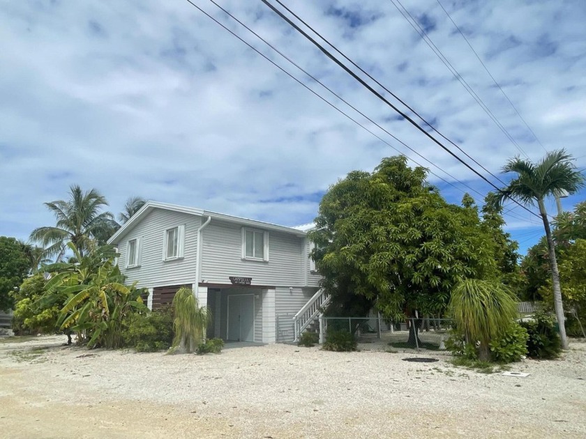 Florida Keys Living!  Here is your chance to own your new - Beach Home for sale in Lower Matecumbe Key, Florida on Beachhouse.com