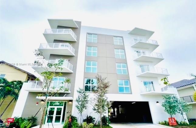 This is an AMAIZING OPPORTUNITY to Buy this BRAND NEW 2023 - Beach Condo for sale in Hollywood, Florida on Beachhouse.com