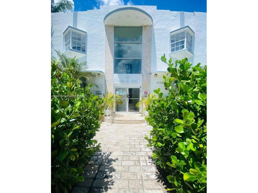 Stylishly updated second-floor 1-bedroom / 1-bath residence - Beach Condo for sale in Miami Beach, Florida on Beachhouse.com