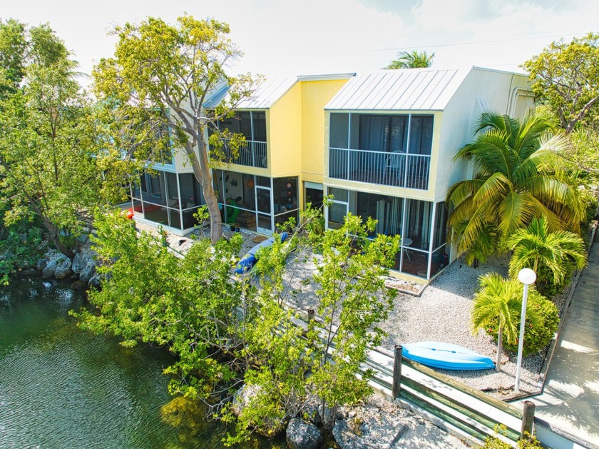 BEAUTIFUL OCEAN SIDE KAWAMA YACHT CLUB 2 Bedroom 2 Bath Townhome - Beach Townhome/Townhouse for sale in Key Largo, Florida on Beachhouse.com