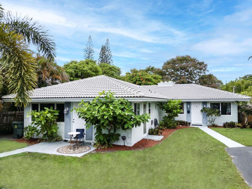 THE HOTTEST DUPLEX OPPORTUNITY IN OAKLAND PARK - WALK TO FUNKY - Beach Townhome/Townhouse for sale in Oakland Park, Florida on Beachhouse.com