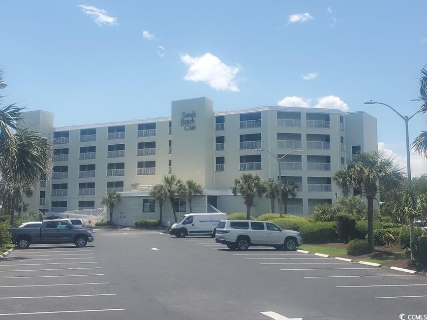 Come see this amazing two-bedroom, two-bath condo overlooking - Beach Condo for sale in Myrtle Beach, South Carolina on Beachhouse.com