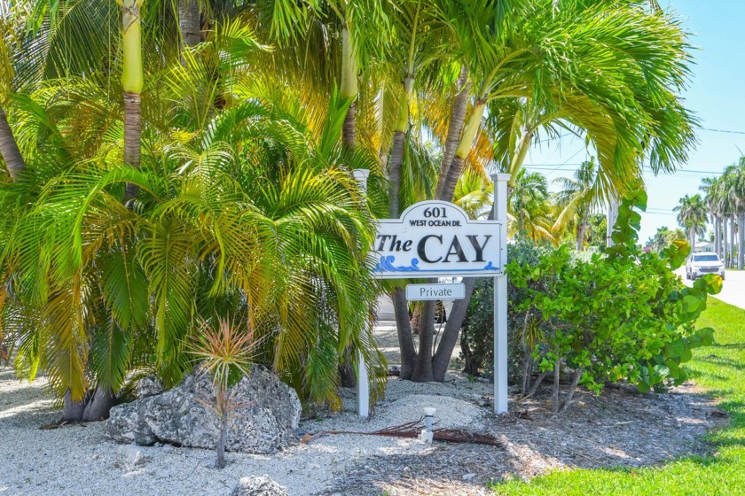 Welcome to the Cay Condos. This spacious condo offers two - Beach Condo for sale in Key Colony Beach, Florida on Beachhouse.com