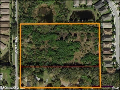 VENICE DEVELOPMENT OPPORTUNITY FOR SUBDIVISION! Includes parcels - Beach Lot for sale in Venice, Florida on Beachhouse.com