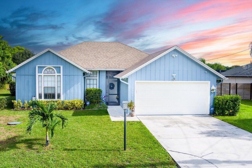 Charming Remodeled Three Bedroom, Two Bath, Two Car Garage with - Beach Home for sale in Port Saint Lucie, Florida on Beachhouse.com