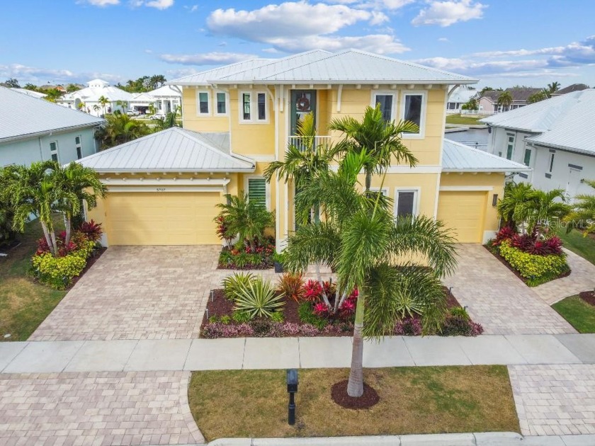 Over 300k in upgrades and shows as a model home a must see.
 - Beach Home for sale in Apollo Beach, Florida on Beachhouse.com
