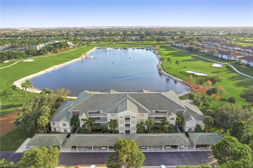 TURNKEY FURNISHED 2 bed, 2 bath PENTHOUSE condo with FULL GOLF - Beach Condo for sale in Fort Myers, Florida on Beachhouse.com