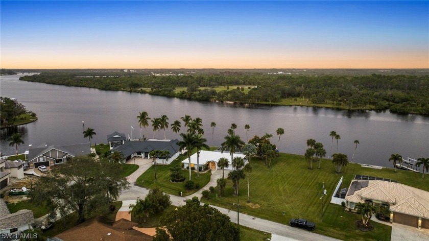 Welcome to your river sanctuary! This stylish riverfront home - Beach Home for sale in Fort Myers, Florida on Beachhouse.com